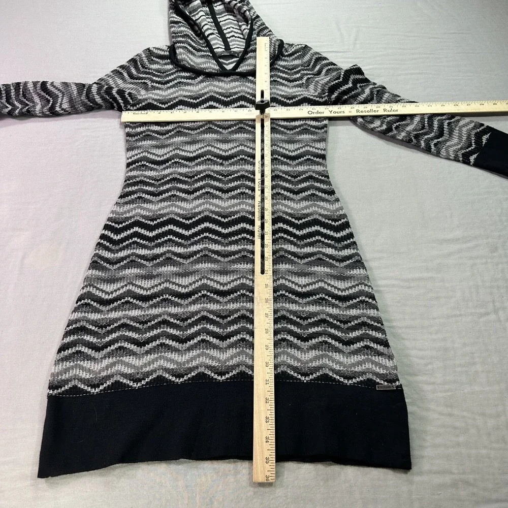 Prana Dress Womens Small‎ Gray Black Chevron Meryl Sweater Hoodie Midi V-Neck